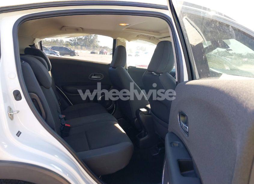 Photo 8 of 2019 Honda Hr-v EX (VIN 3CZRU5H5XKM718223)