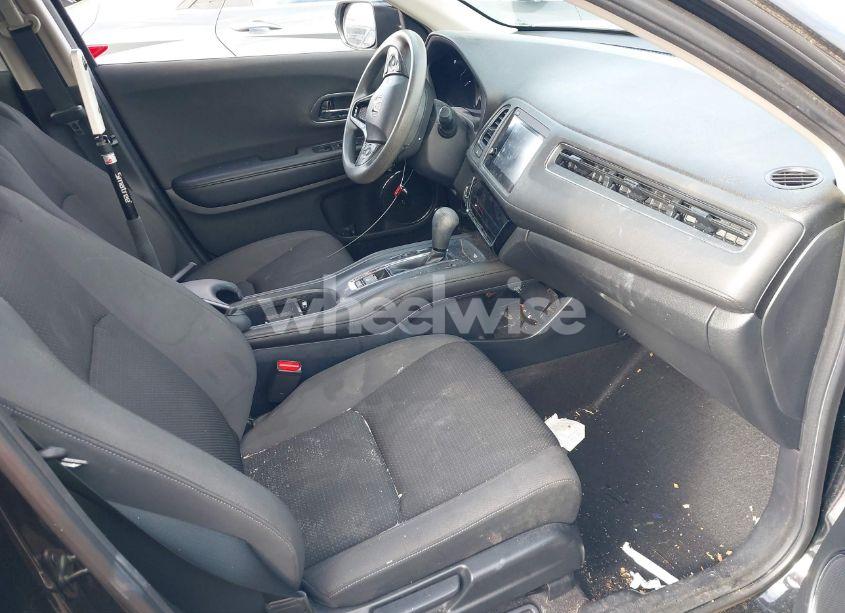 Photo 5 of 2019 Honda Hr-v EX (VIN 3CZRU5H5XKM723809)