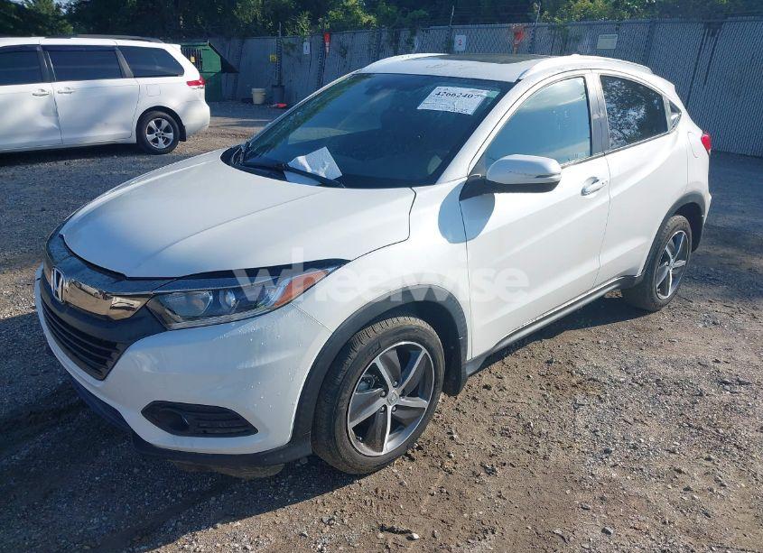 Photo 2 of 2021 Honda Hr-v 2WD EX (VIN 3CZRU5H5XMM720587)