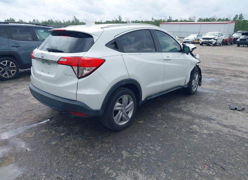 Photo 4 of 2019 Honda Hr-v EX-L (VIN 3CZRU5H70KM718412)