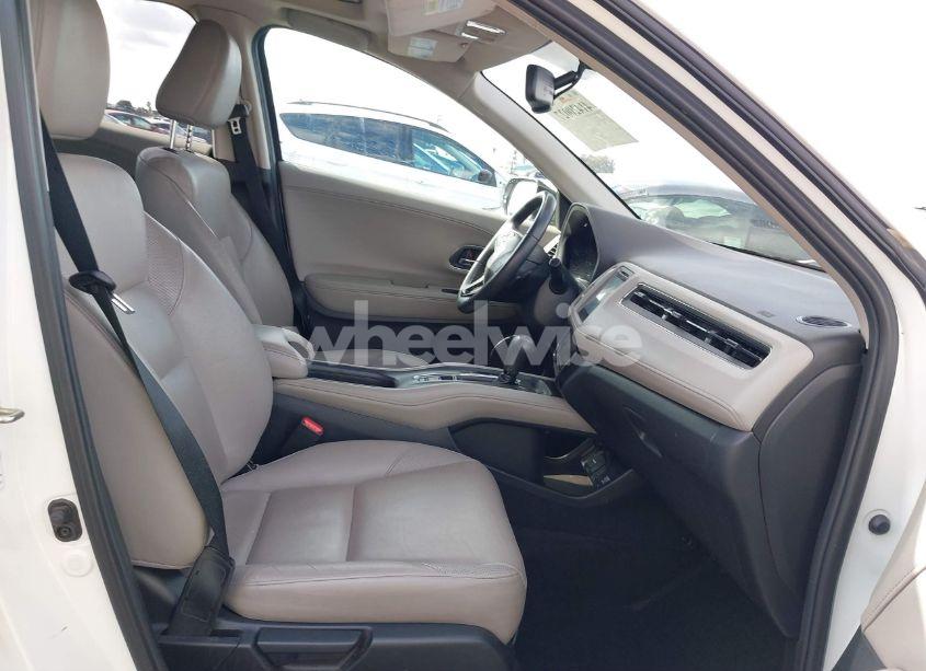 Photo 5 of 2016 Honda Hr-v EX-L (VIN 3CZRU5H71GM747148)