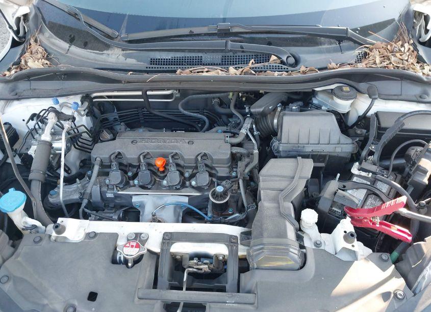 Photo 10 of 2018 Honda Hr-v EX-L (VIN 3CZRU5H71JM701956)