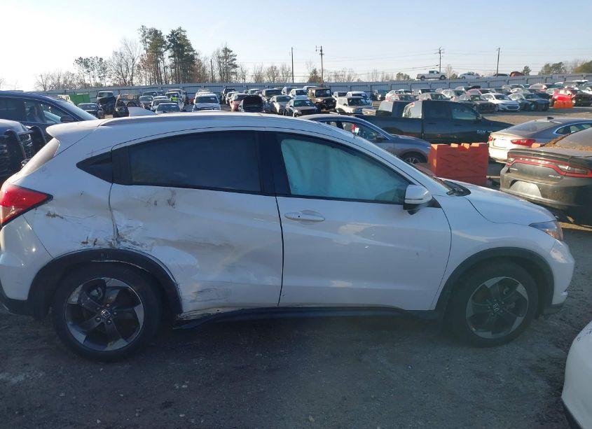 Photo 13 of 2018 Honda Hr-v EX-L (VIN 3CZRU5H71JM701956)
