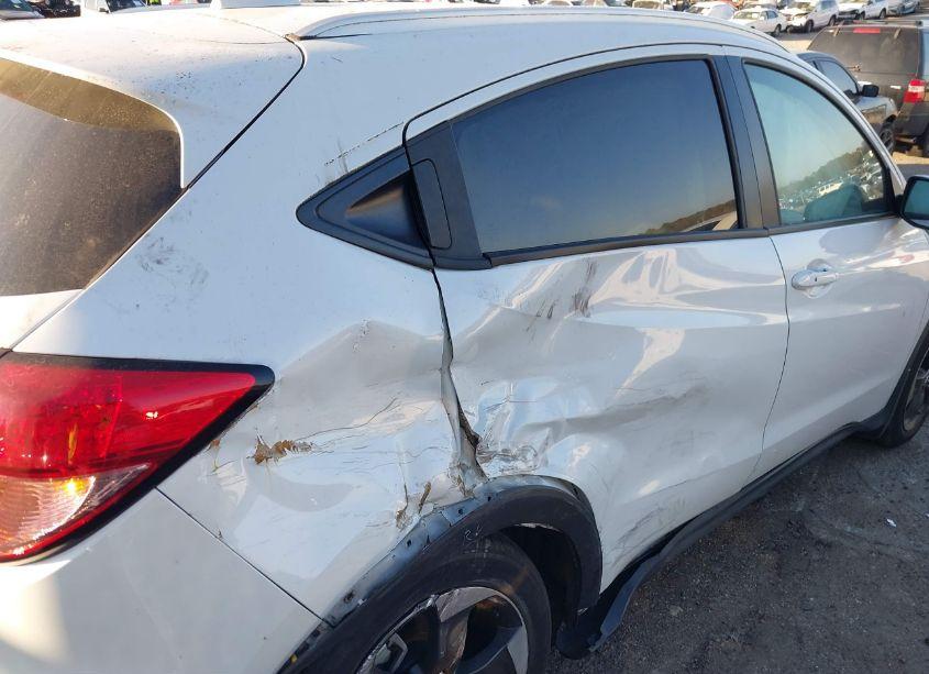 Photo 18 of 2018 Honda Hr-v EX-L (VIN 3CZRU5H71JM701956)