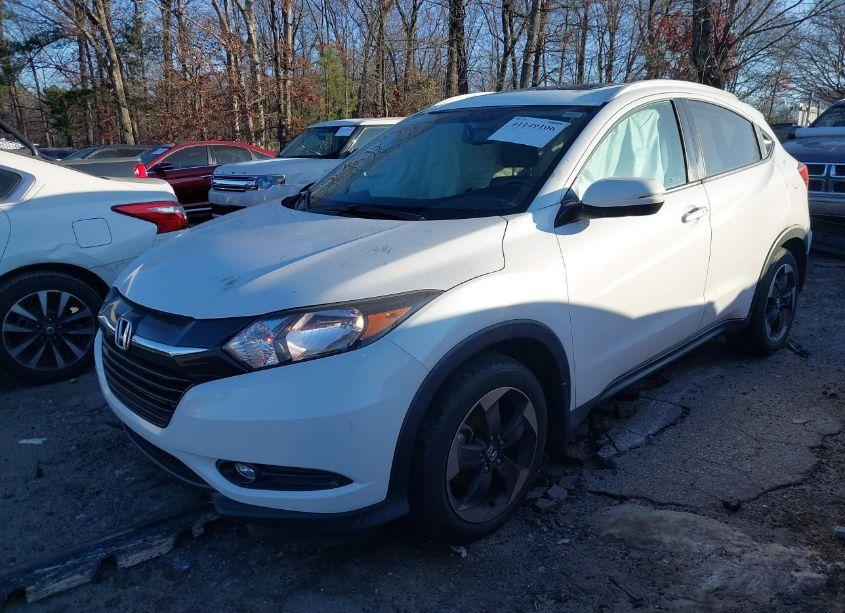 Photo 2 of 2018 Honda Hr-v EX-L (VIN 3CZRU5H71JM701956)