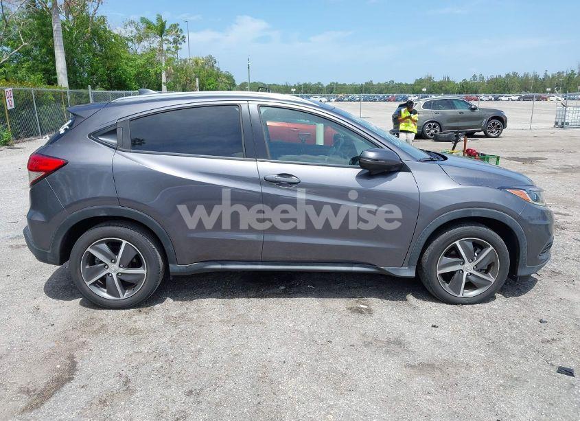 Photo 13 of 2021 Honda Hr-v 2WD EX-L (VIN 3CZRU5H71MM720348)