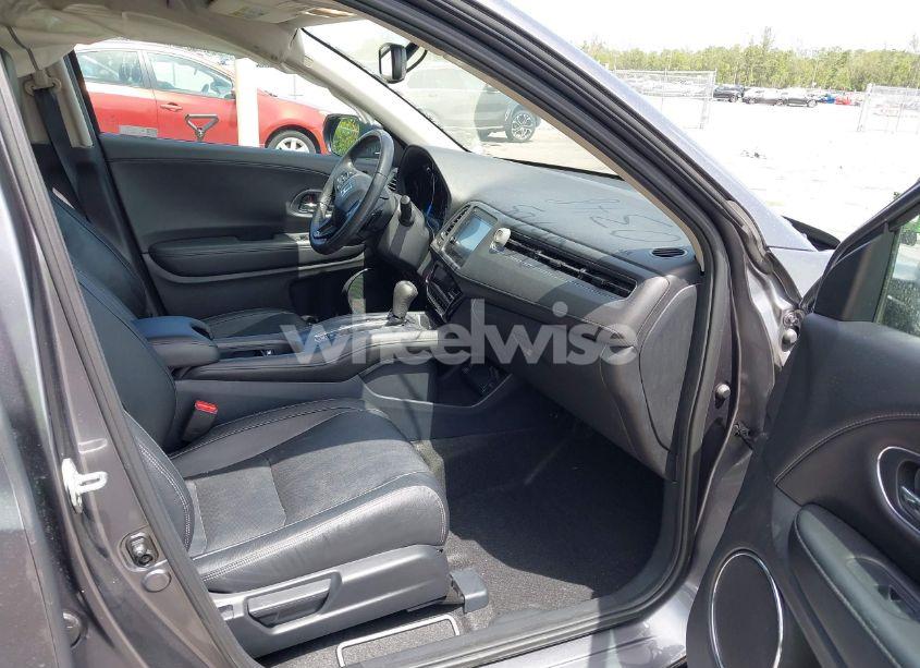 Photo 5 of 2021 Honda Hr-v 2WD EX-L (VIN 3CZRU5H71MM720348)