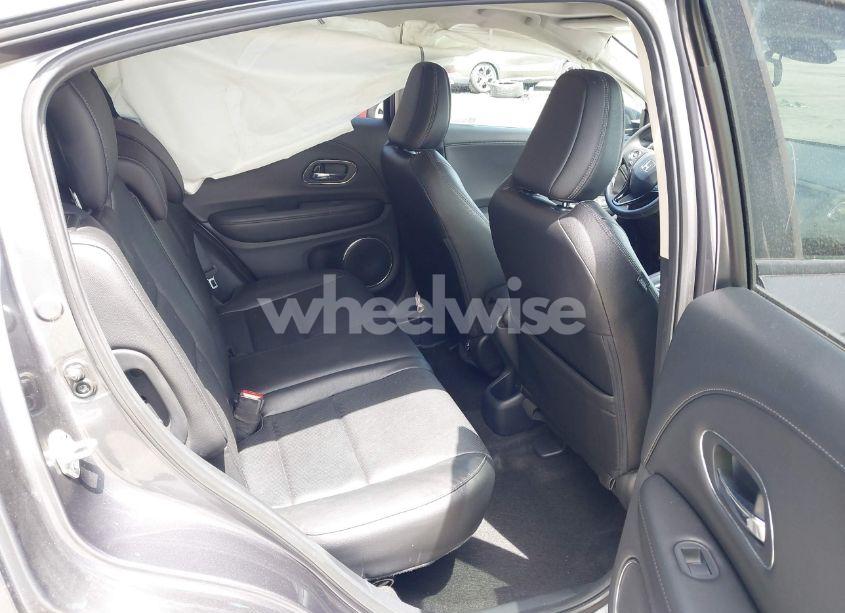 Photo 8 of 2021 Honda Hr-v 2WD EX-L (VIN 3CZRU5H71MM720348)