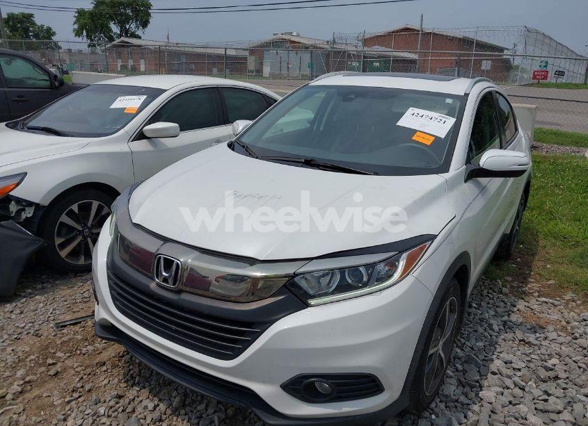 Photo 2 of 2022 Honda Hr-v 2WD EX-L (VIN 3CZRU5H71NM700506)