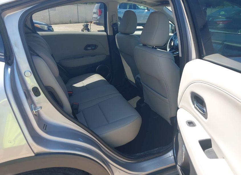 Photo 8 of 2018 Honda Hr-v EX-L (VIN 3CZRU5H72JM711492)