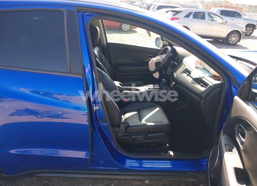 Photo 5 of 2018 Honda Hr-v EX-L (VIN 3CZRU5H73JM701912)