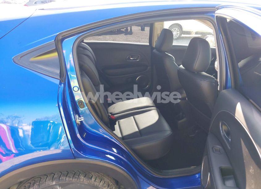 Photo 8 of 2018 Honda Hr-v EX-L (VIN 3CZRU5H73JM701912)