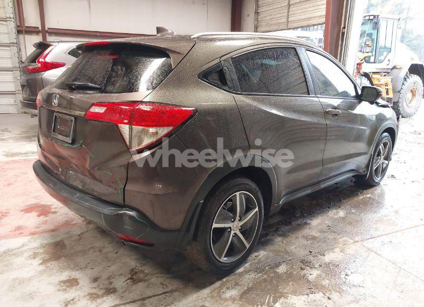 Photo 4 of 2022 Honda Hr-v 2WD EX-L (VIN 3CZRU5H73NM736388)