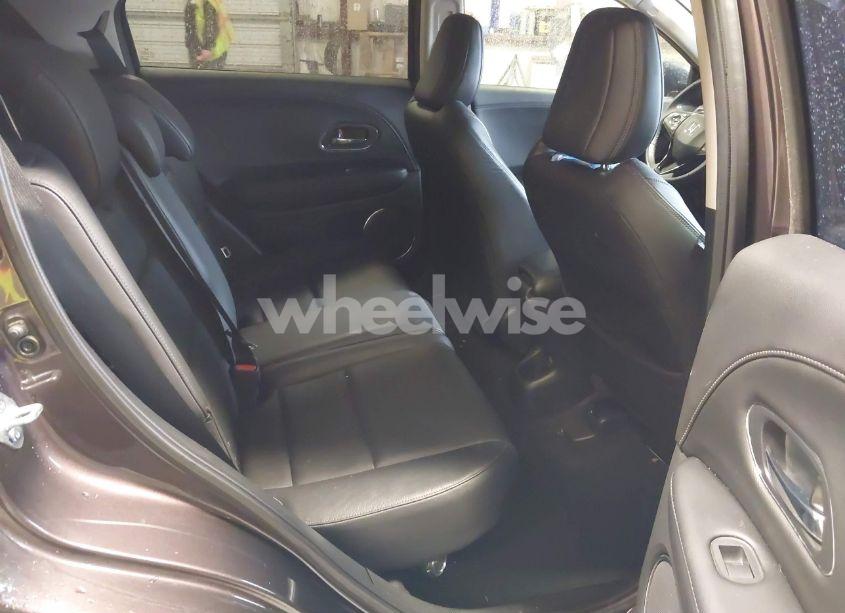 Photo 8 of 2022 Honda Hr-v 2WD EX-L (VIN 3CZRU5H73NM736388)