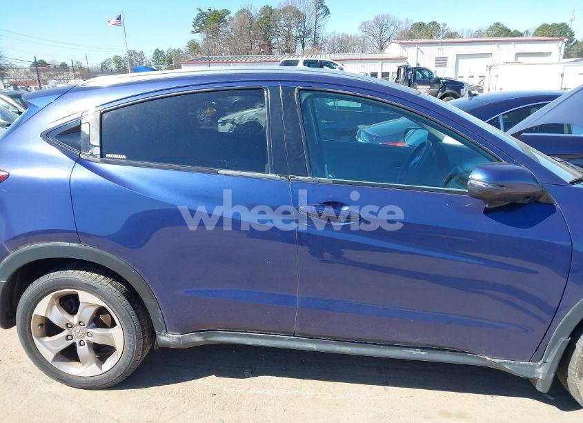 Photo 13 of 2017 Honda Hr-v EX-L (VIN 3CZRU5H76HM706855)