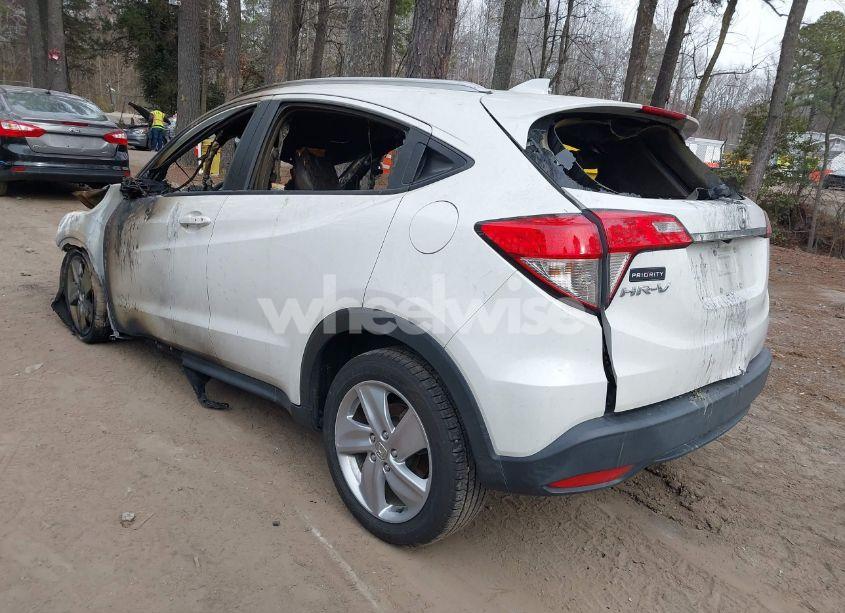 Photo 3 of 2020 Honda Hr-v 2WD EX-L (VIN 3CZRU5H76LM717170)