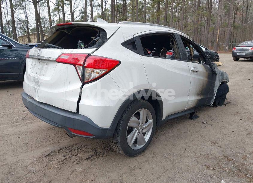 Photo 4 of 2020 Honda Hr-v 2WD EX-L (VIN 3CZRU5H76LM717170)