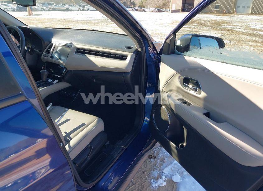 Photo 5 of 2016 Honda Hr-v EX-L (VIN 3CZRU5H77GM705941)