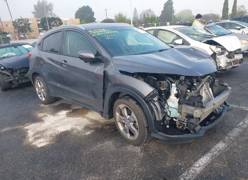 2017 Honda Hr-v EX-L (VIN 3CZRU5H77HM723180) main photo