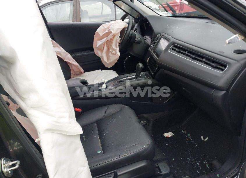 Photo 5 of 2017 Honda Hr-v EX-L (VIN 3CZRU5H77HM726502)