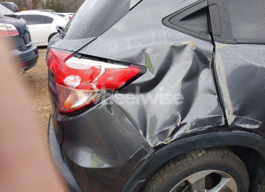 Photo 6 of 2017 Honda Hr-v EX-L (VIN 3CZRU5H77HM726502)