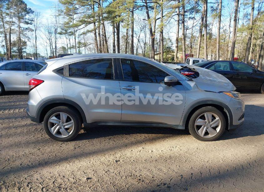 Photo 14 of 2019 Honda Hr-v EX-L (VIN 3CZRU5H77KM712817)