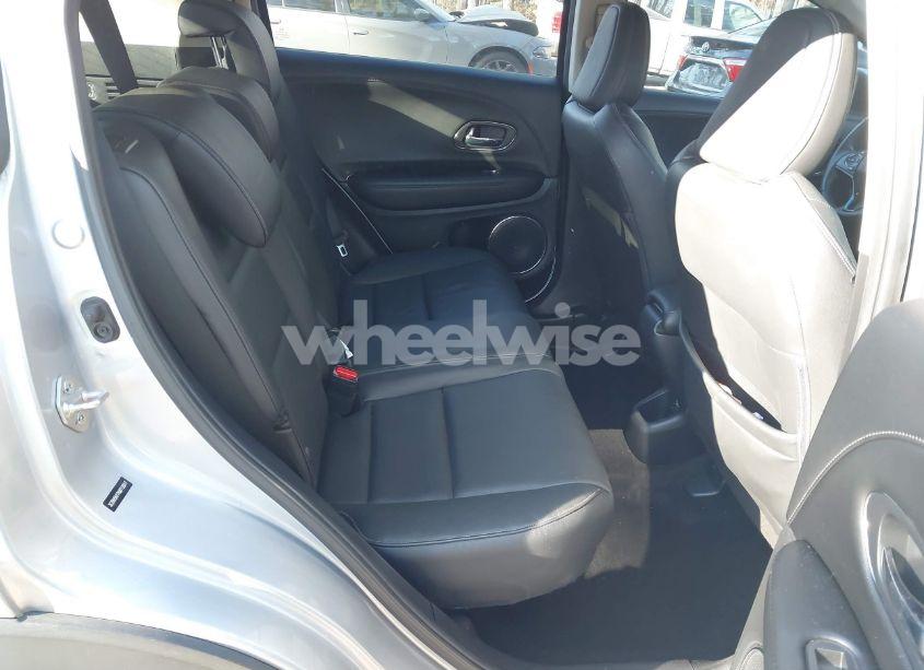 Photo 8 of 2019 Honda Hr-v EX-L (VIN 3CZRU5H77KM712817)