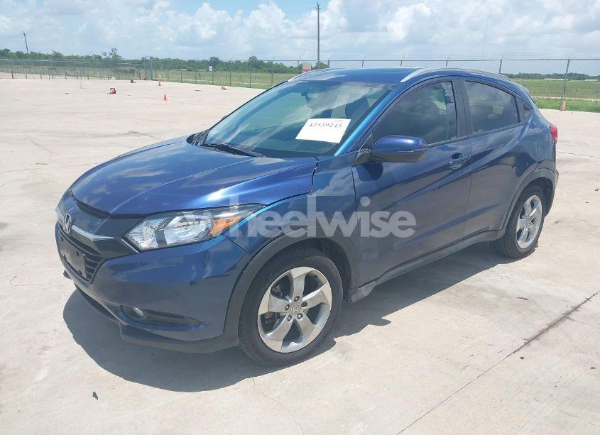 Photo 2 of 2017 Honda Hr-v EX-L (VIN 3CZRU5H79HM703996)