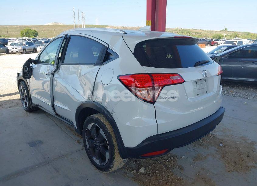 Photo 3 of 2018 Honda Hr-v EX-L (VIN 3CZRU5H79JM712882)