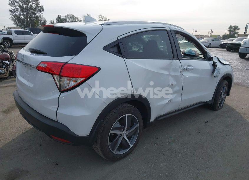 Photo 4 of 2021 Honda Hr-v 2WD EX-L (VIN 3CZRU5H79MM713342)