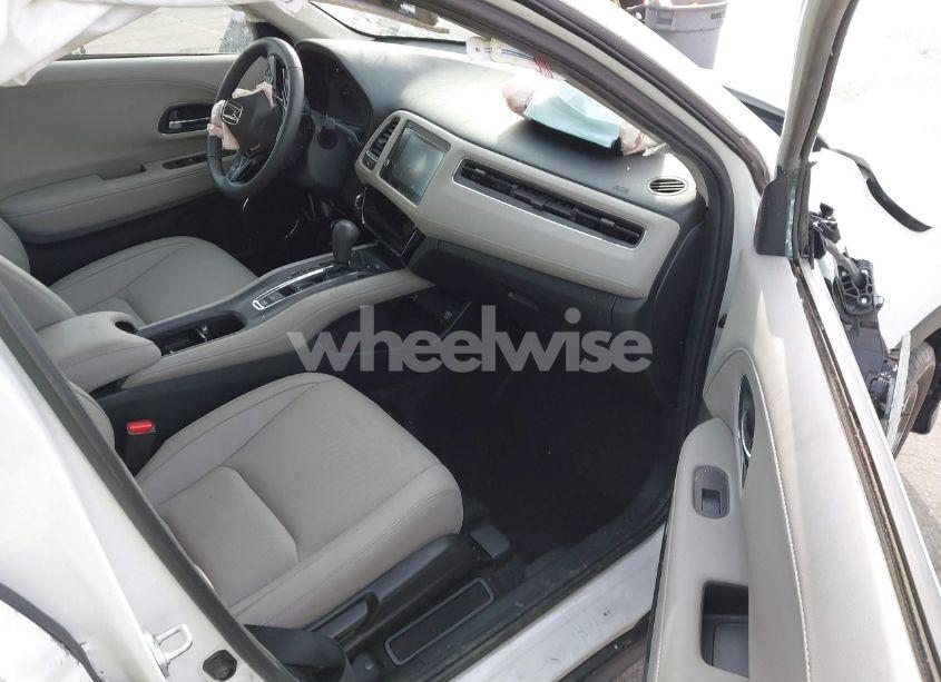 Photo 5 of 2021 Honda Hr-v 2WD EX-L (VIN 3CZRU5H79MM713342)