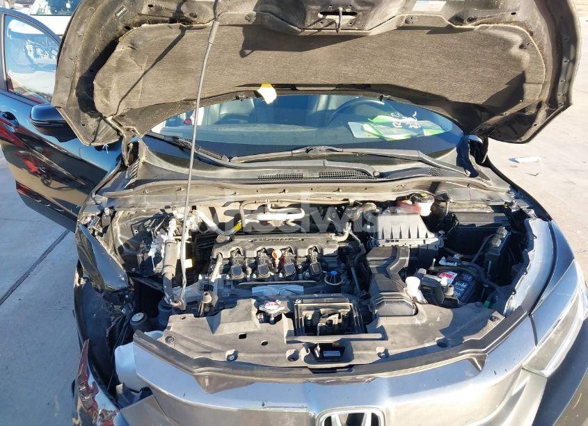 Photo 10 of 2019 Honda Hr-v EX-L (VIN 3CZRU5H7XKM718739)