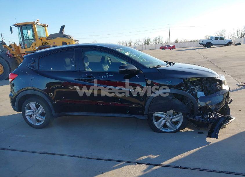 Photo 13 of 2019 Honda Hr-v EX-L (VIN 3CZRU5H7XKM718739)