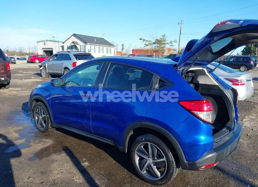 Photo 3 of 2021 Honda Hr-v 2WD EX-L (VIN 3CZRU5H7XMM705640)