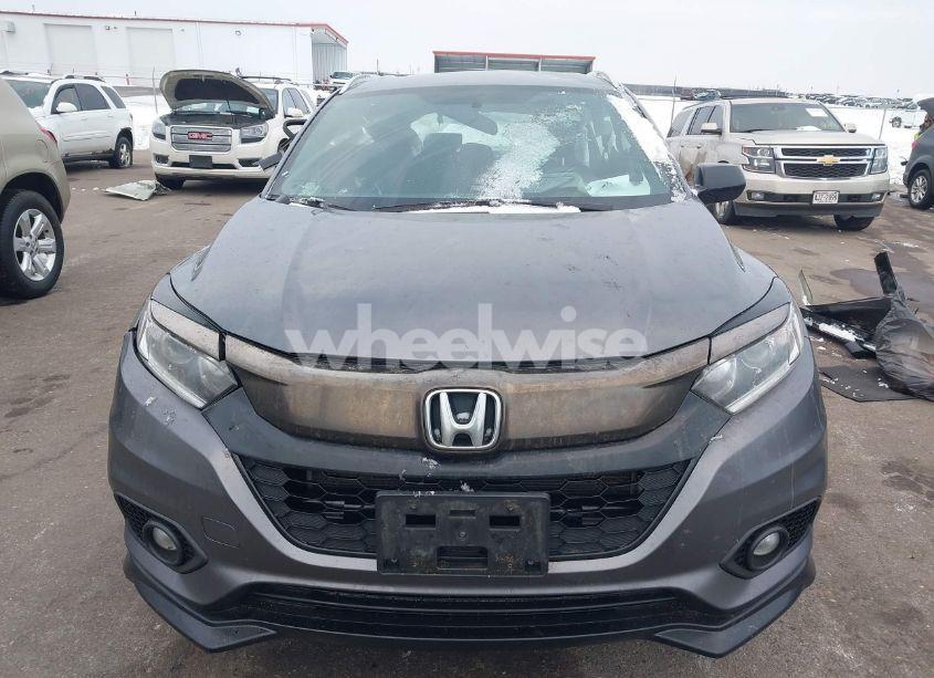 Photo 12 of 2019 Honda Hr-v SPORT (VIN 3CZRU6H10KG725585)