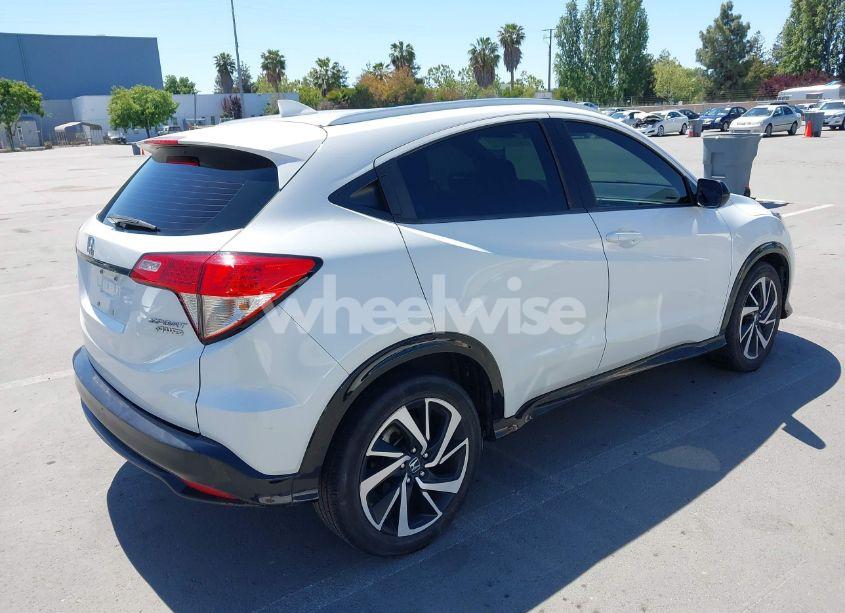 Photo 4 of 2020 Honda Hr-v AWD SPORT (VIN 3CZRU6H10LM703072)