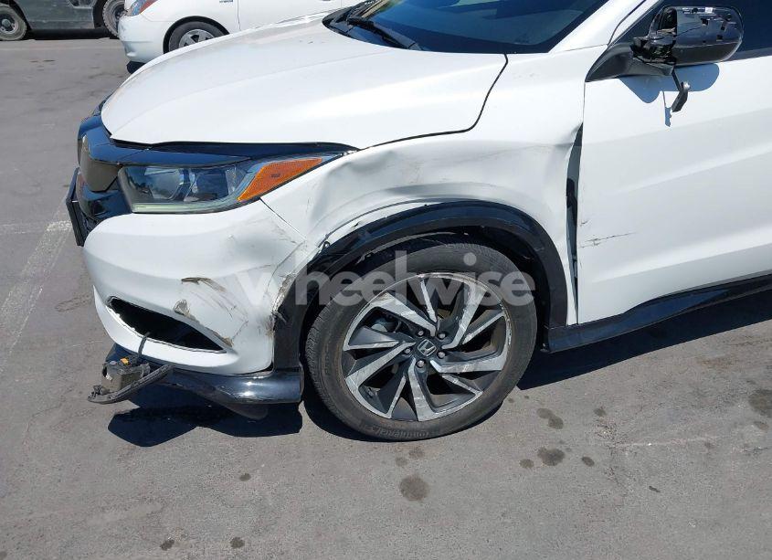 Photo 6 of 2020 Honda Hr-v AWD SPORT (VIN 3CZRU6H10LM703072)