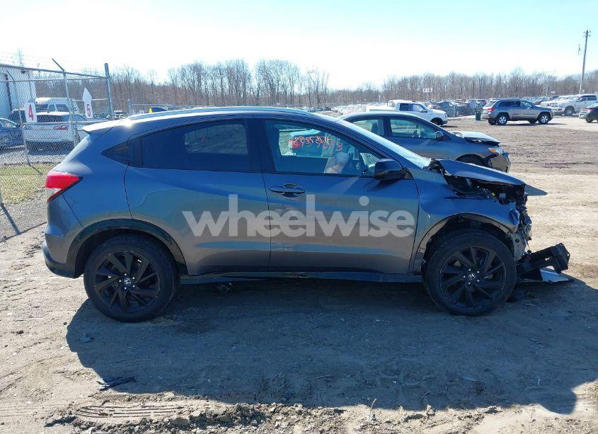 Photo 13 of 2021 Honda Hr-v AWD SPORT (VIN 3CZRU6H10MM702215)
