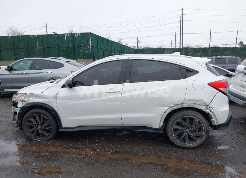 Photo 14 of 2021 Honda Hr-v AWD SPORT (VIN 3CZRU6H10MM718317)