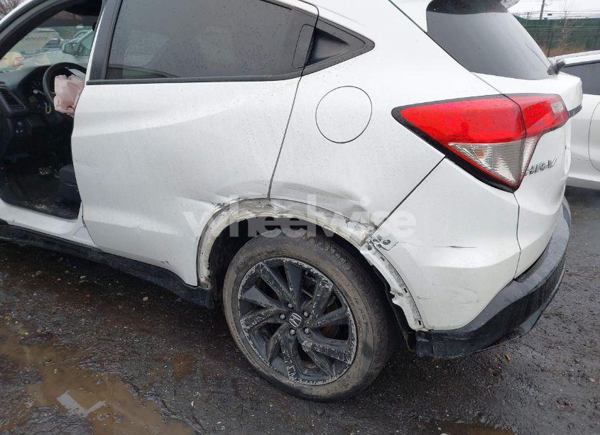 Photo 17 of 2021 Honda Hr-v AWD SPORT (VIN 3CZRU6H10MM718317)