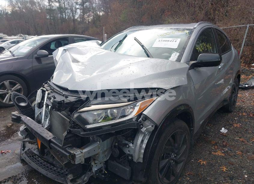 Photo 2 of 2022 Honda Hr-v AWD SPORT (VIN 3CZRU6H10NM735121)