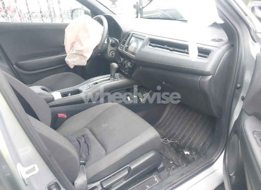 Photo 5 of 2022 Honda Hr-v AWD SPORT (VIN 3CZRU6H10NM735121)