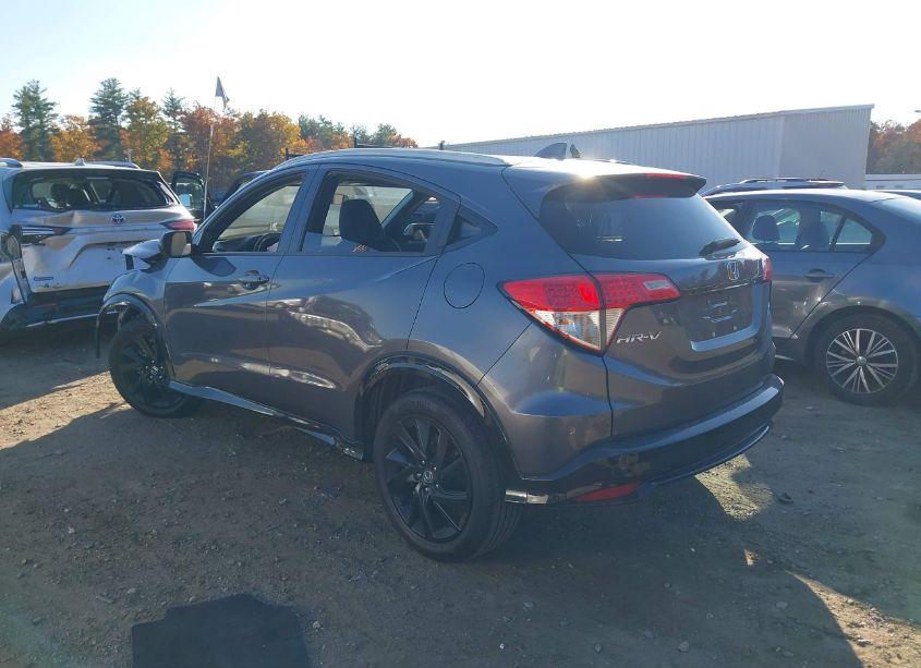 Photo 3 of 2022 Honda Hr-v AWD SPORT (VIN 3CZRU6H10NM761055)