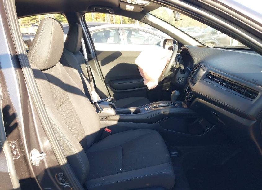 Photo 5 of 2022 Honda Hr-v AWD SPORT (VIN 3CZRU6H10NM761055)