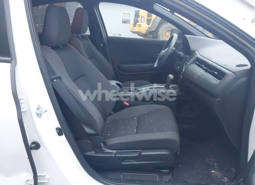 Photo 5 of 2022 Honda Hr-v AWD SPORT (VIN 3CZRU6H10NM769236)