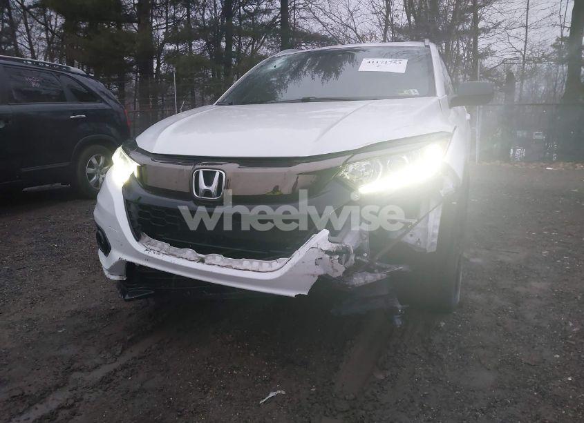 Photo 6 of 2022 Honda Hr-v AWD SPORT (VIN 3CZRU6H10NM769236)