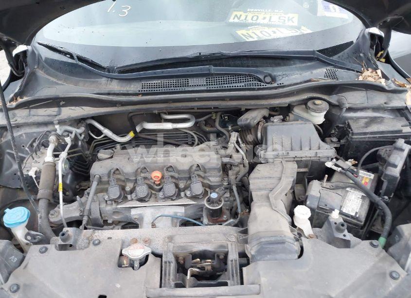 Photo 10 of 2019 Honda Hr-v SPORT (VIN 3CZRU6H11KG725644)