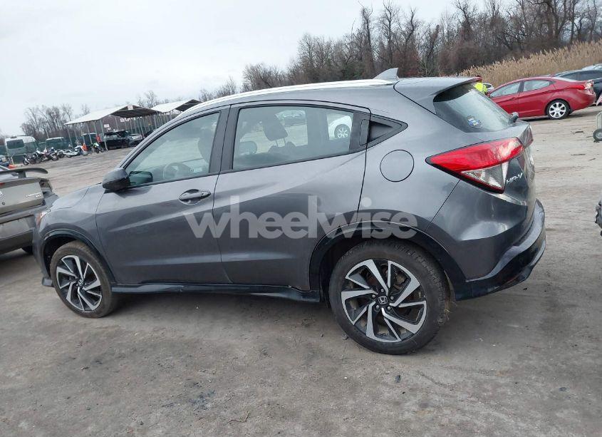 Photo 14 of 2019 Honda Hr-v SPORT (VIN 3CZRU6H11KG725644)