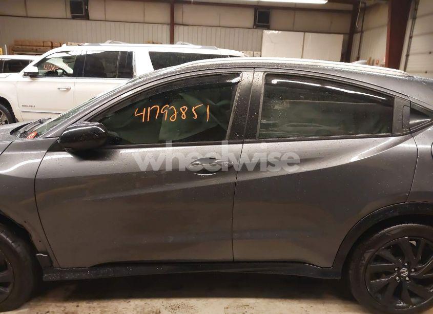 Photo 14 of 2021 Honda Hr-v AWD SPORT (VIN 3CZRU6H11MM744358)