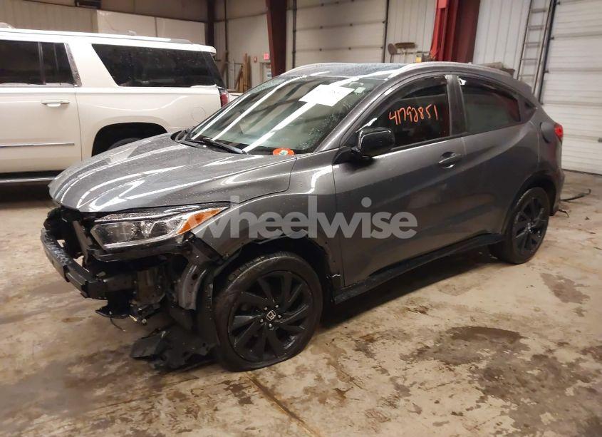 Photo 2 of 2021 Honda Hr-v AWD SPORT (VIN 3CZRU6H11MM744358)
